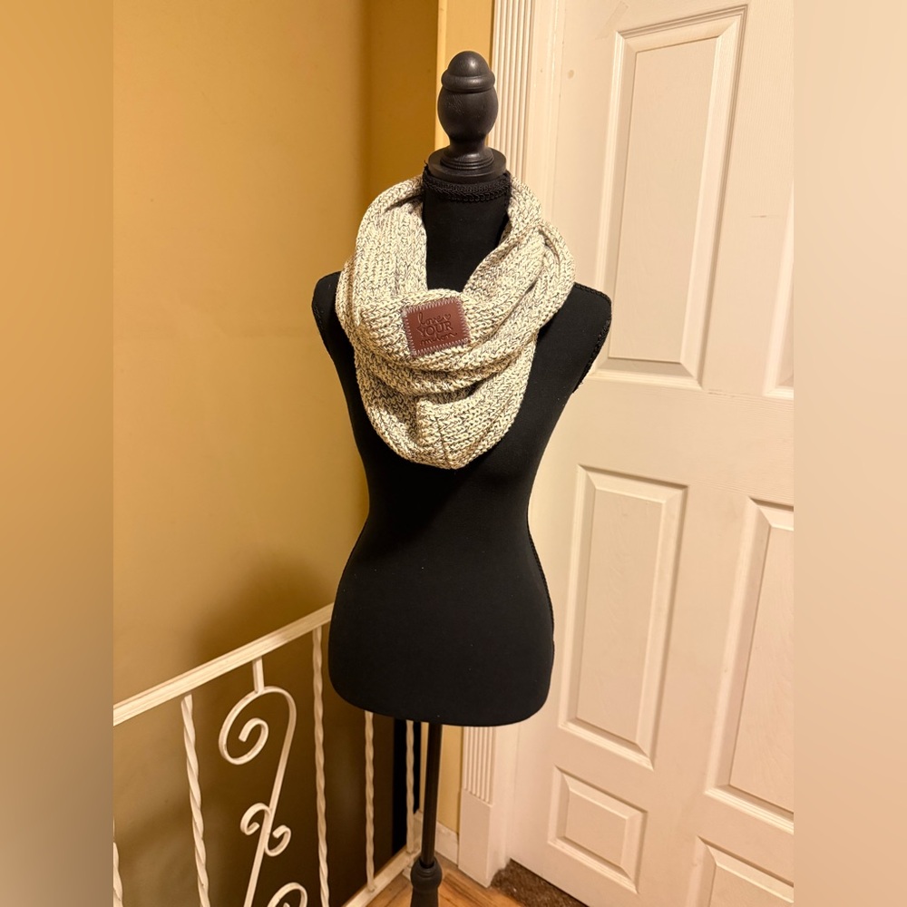 Love Your Melon Black and White Knit Scarf